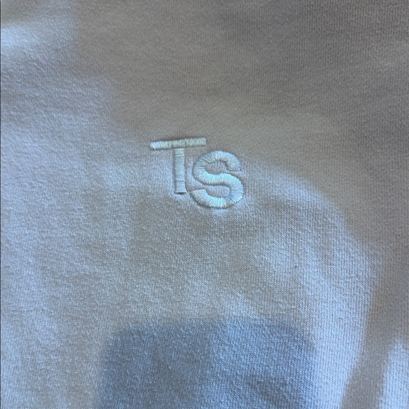 Taylor Swift Lover Pink Hoodie with Embroidered Logo - Picture 2 of 4